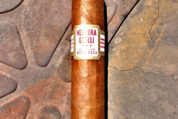 Herrera Esteli cigar review and rating