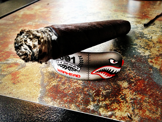601 La Bomba Warhead cigar review