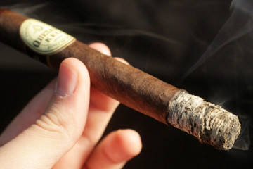 Quesada Keg 2016 lonsdale cigar review