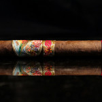 San Cristobal Ovation cigar side