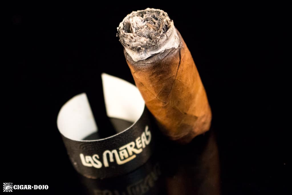 Crowned Heads Las Mareas Tuberia cigar review and rating