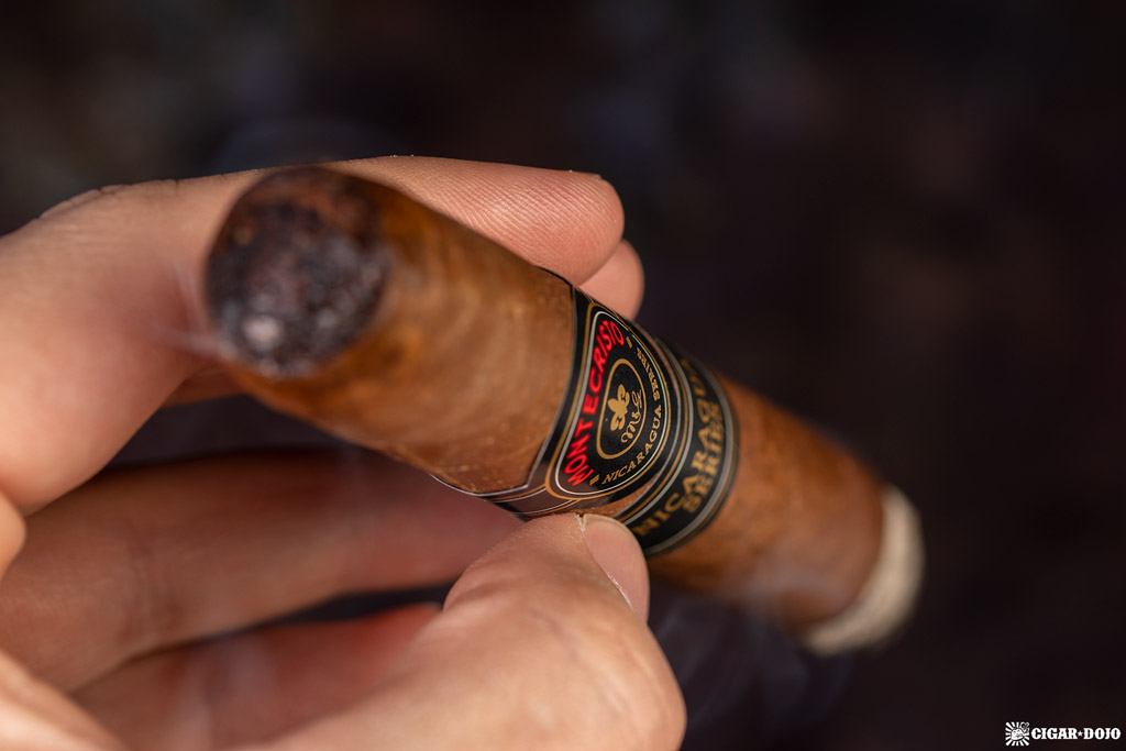 Montecristo Nicaragua Series Toro cigar smoking
