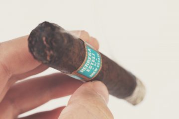 Herrera Esteli Brazilian Maduro Lonsdale Deluxe cigar review