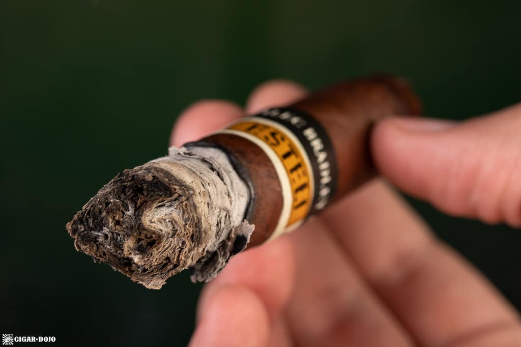 Alec Bradley Black Market Esteli Torpedo cigar ash