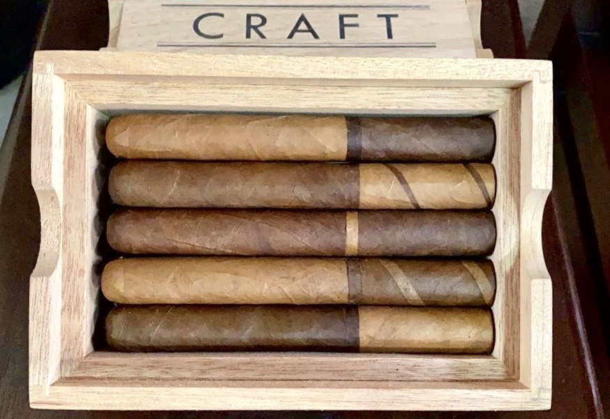 RoMa Craft CRAFT 2020 cigars in box