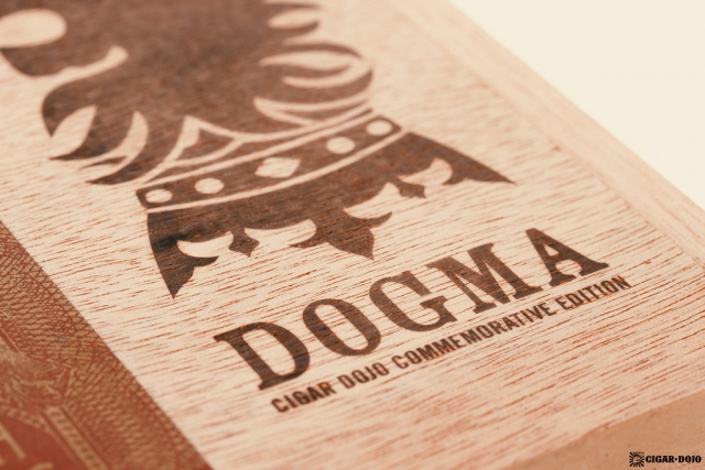 Drew Estate Undercrown Dogma Sun Grown box lid DOGMA logo
