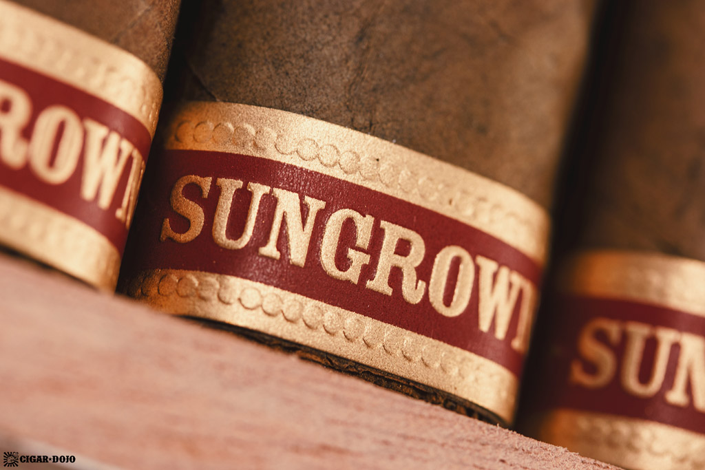 Drew Estate Undercrown Dogma Sun Grown cigar foot band