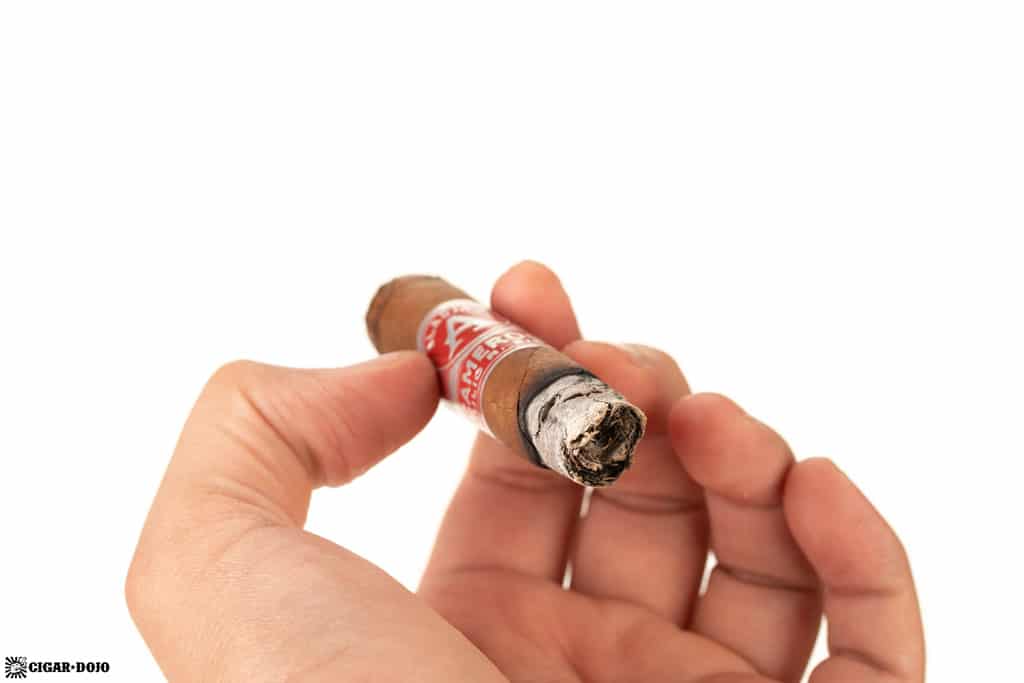 Aladino Cameroon Lonsdale cigar ash