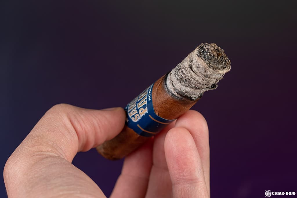 Sancho Panza The Original Robusto cigar ash